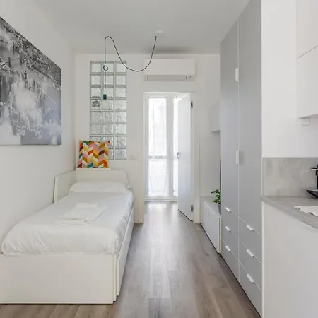 Skyview Nolo Studio Via Varanini Milan Exterior photo